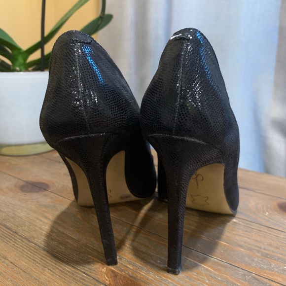 Jessica Simpson Black Heels - Picture 2 of 5